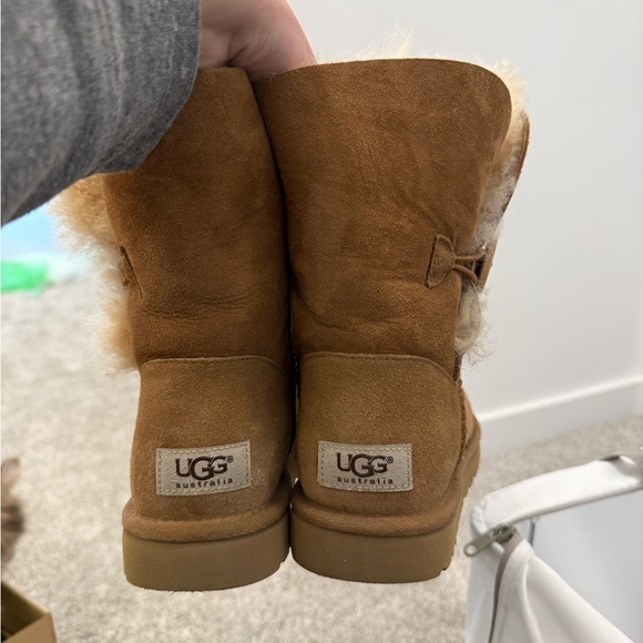 Bailey Button Ugg Australia Boots - Picture 3 of 13